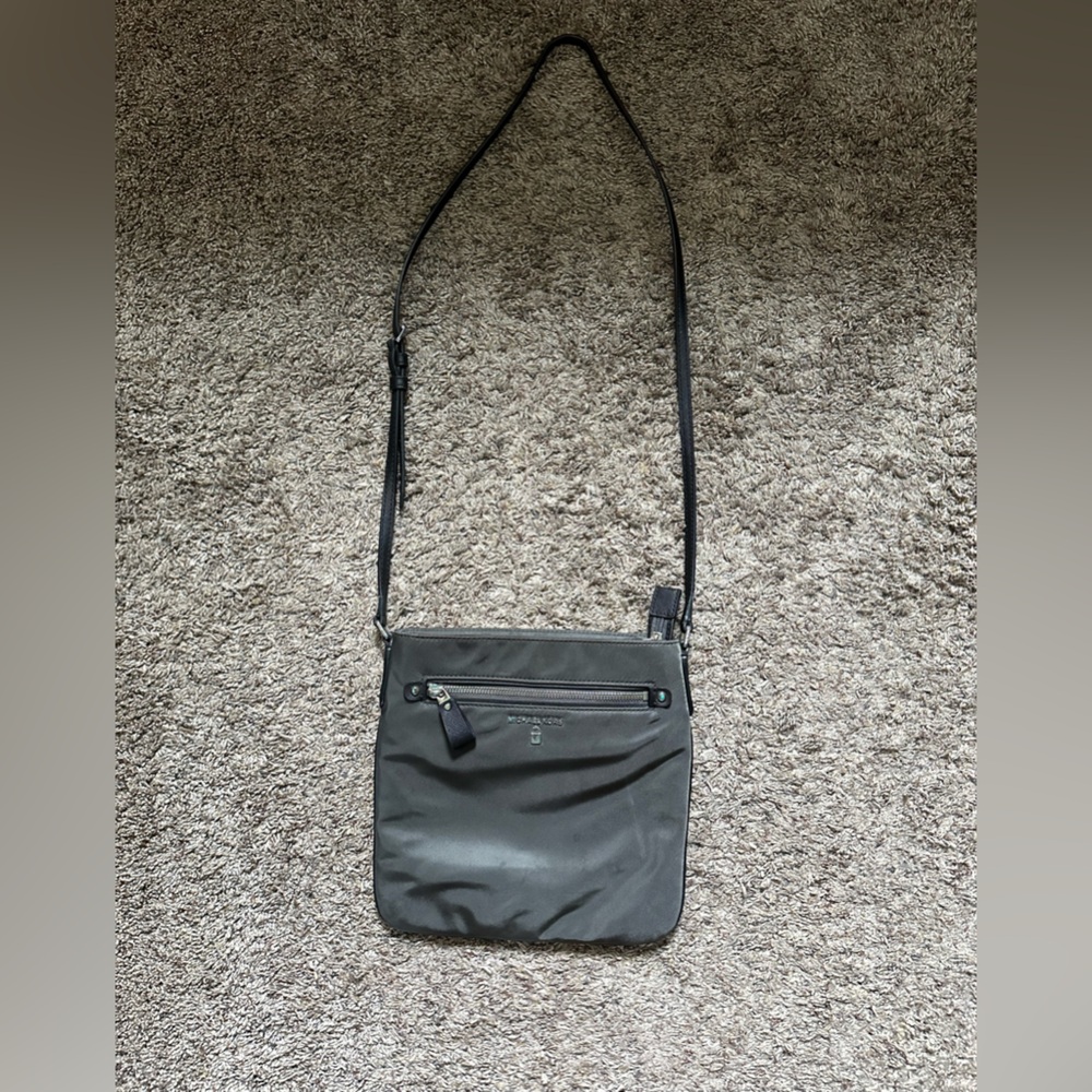 Michael Kors Crossbody Bag